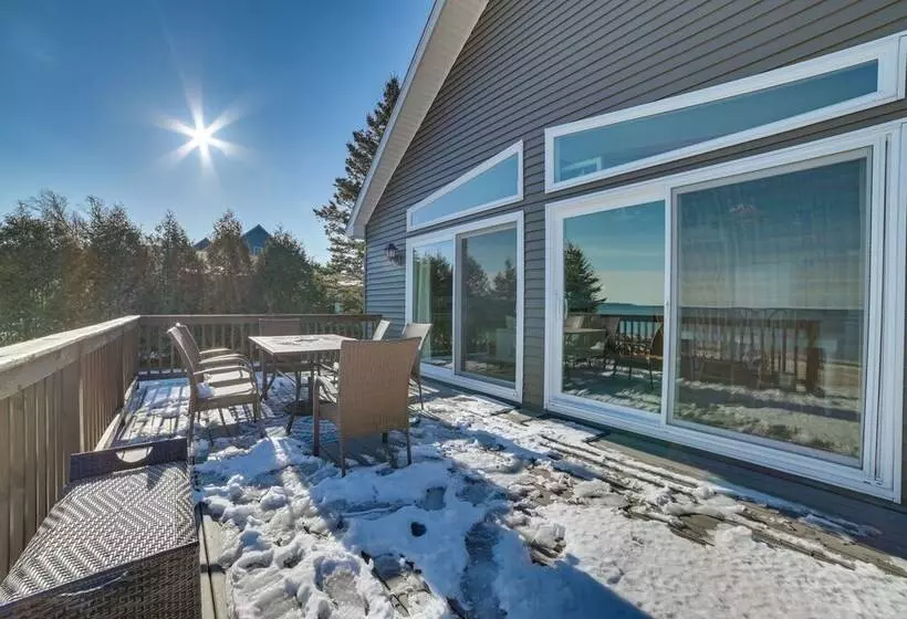 St. Ignace Cottage W/ Deck & Beach On Lake Huron!