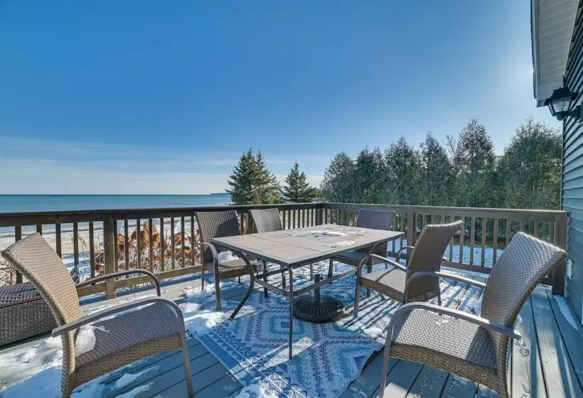 St. Ignace Cottage W/ Deck & Beach On Lake Huron!