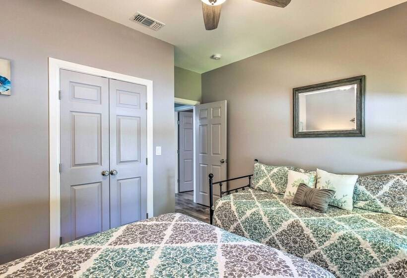 Outdoor Entertainment Space: Home In Mcqueeney