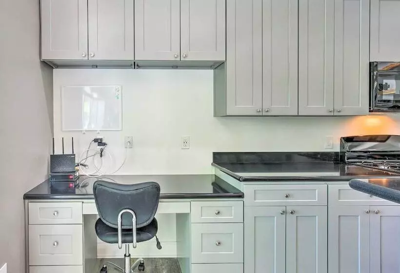 Outdoor Entertainment Space: Home In Mcqueeney