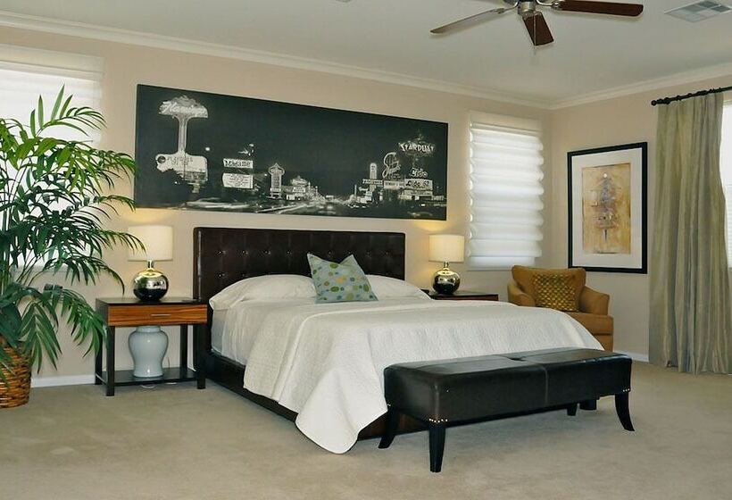 The Key West Las Vegas House W/ Private Pool!