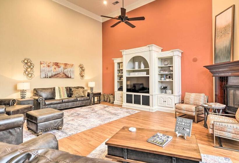 Upscale Home W/ Seasonal Pool Near Historic Rte 66