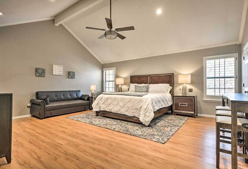 Upscale Home W/ Seasonal Pool Near Historic Rte 66