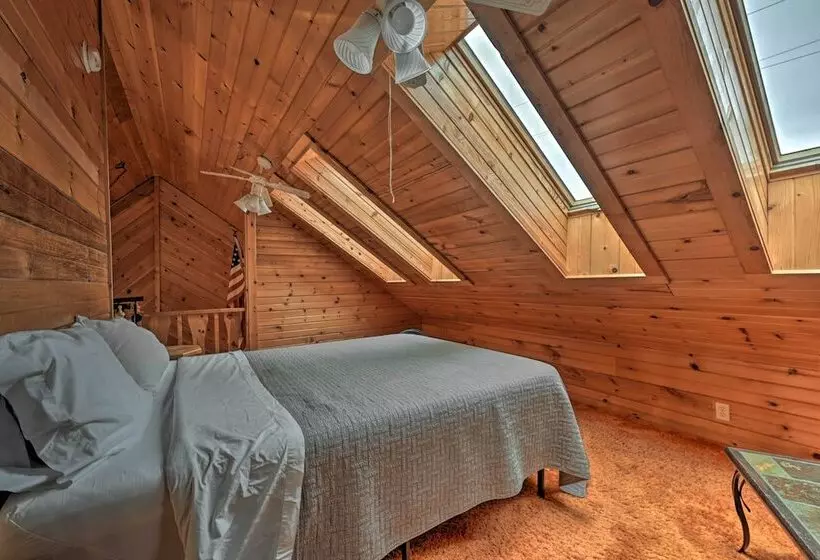 Waterfront Arkdale Retreat: 2 Acres W/ Deck & View