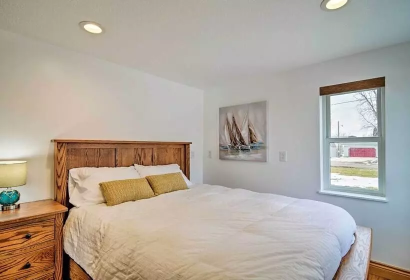 Waterfront Bay City Home W/ Dock & Boat Launch!