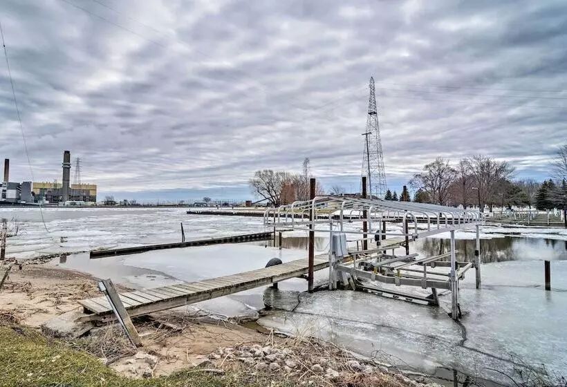 Waterfront Bay City Home W/ Dock & Boat Launch!