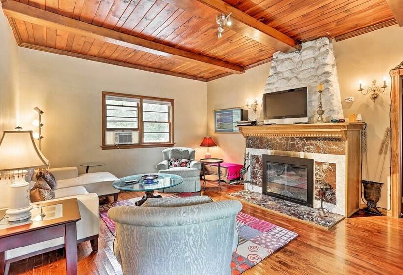 Wawayanda House On 62 Acres   Multiple Fireplaces!