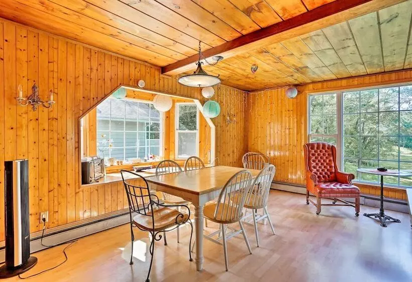 Wawayanda House On 62 Acres   Multiple Fireplaces!