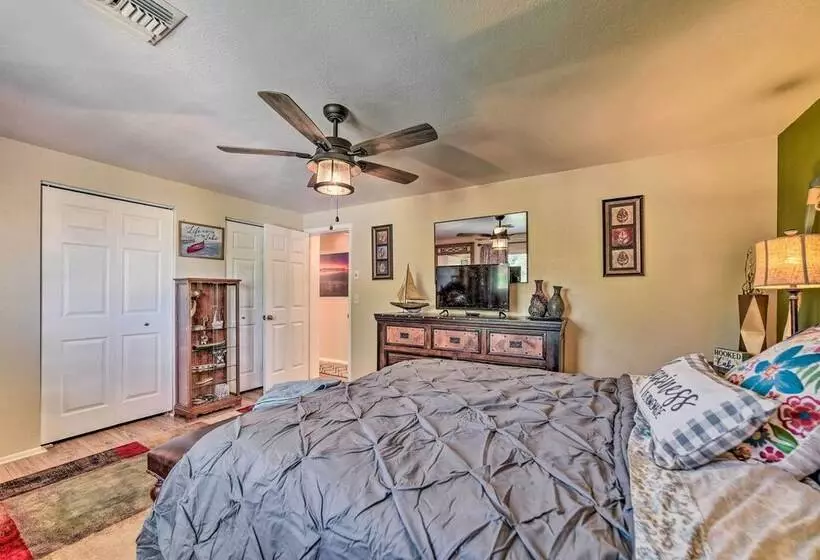 Vibrant Paradise In Page ~ 1 Mi To Canyon Tours!