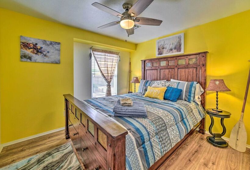 Vibrant Paradise In Page ~ 1 Mi To Canyon Tours!