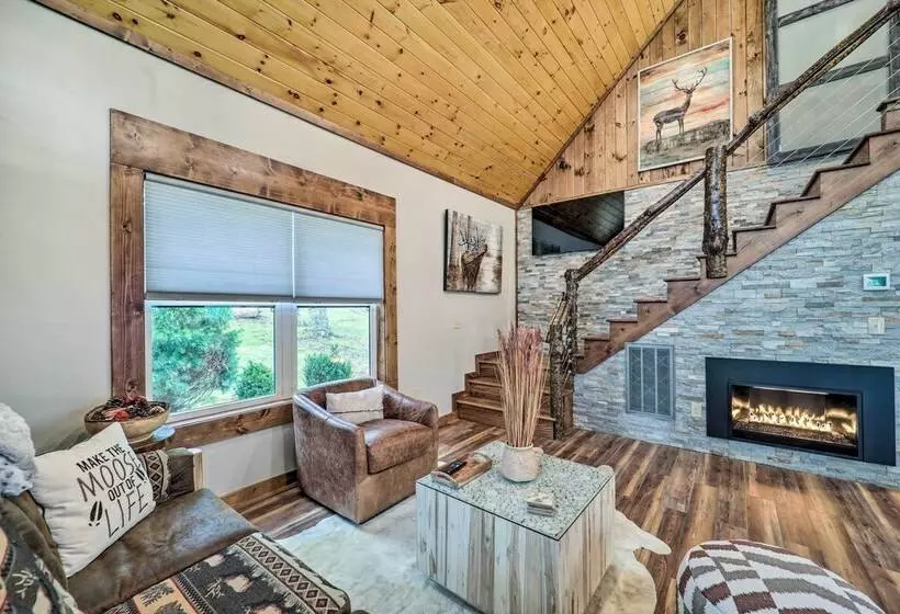 Fire Pit & Grill: Modern Beech Mountain Cabin!