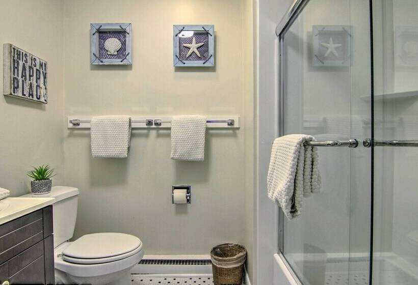 Brant Point Waterfront Bungalow W/ Deck & Views!