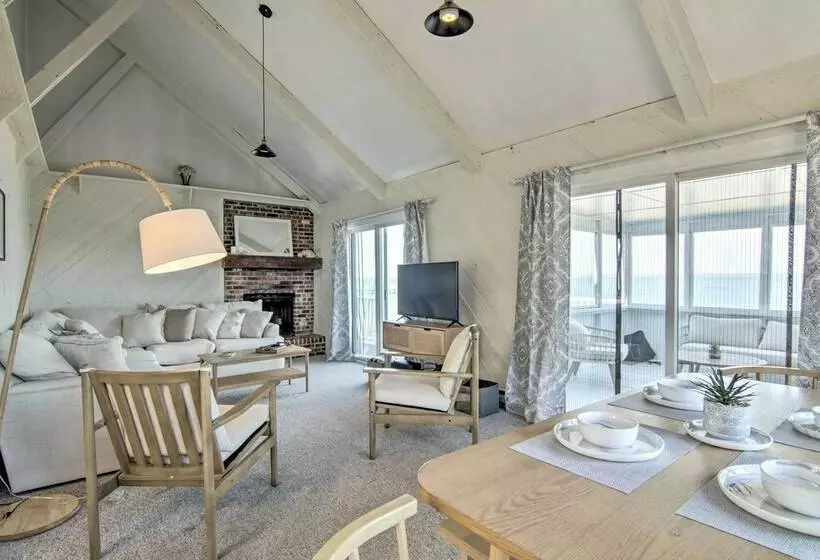 Brant Point Waterfront Bungalow W/ Deck & Views!