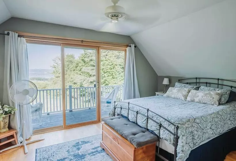 Finger Lakes Home W/ Private Pool & Lake Views!