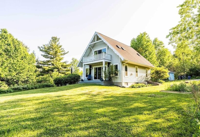 Finger Lakes Home W/ Private Pool & Lake Views!