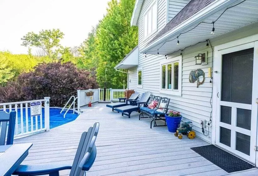 Finger Lakes Home W/ Private Pool & Lake Views!