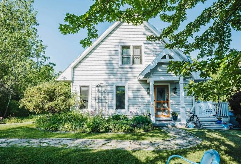 Finger Lakes Home W/ Private Pool & Lake Views!