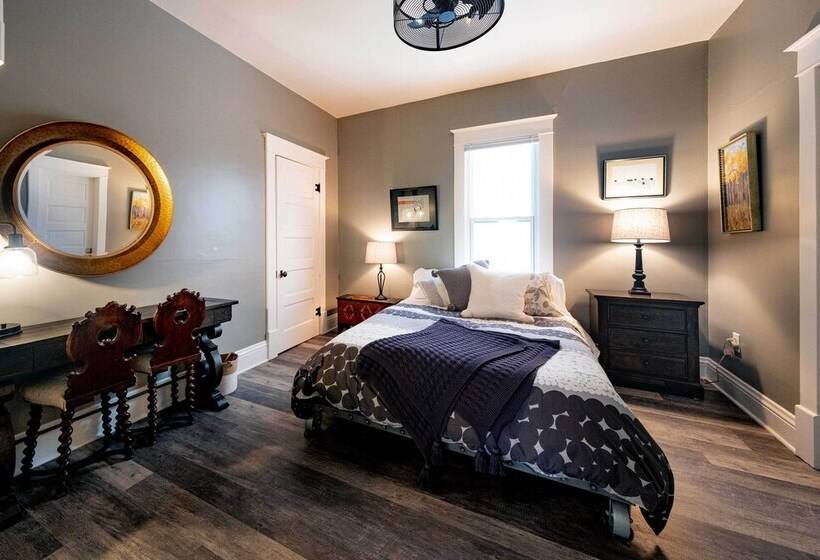 Contemporary Sheridan Home W/ Porch   Walk Dtwn