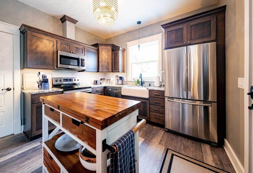 Contemporary Sheridan Home W/ Porch   Walk Dtwn