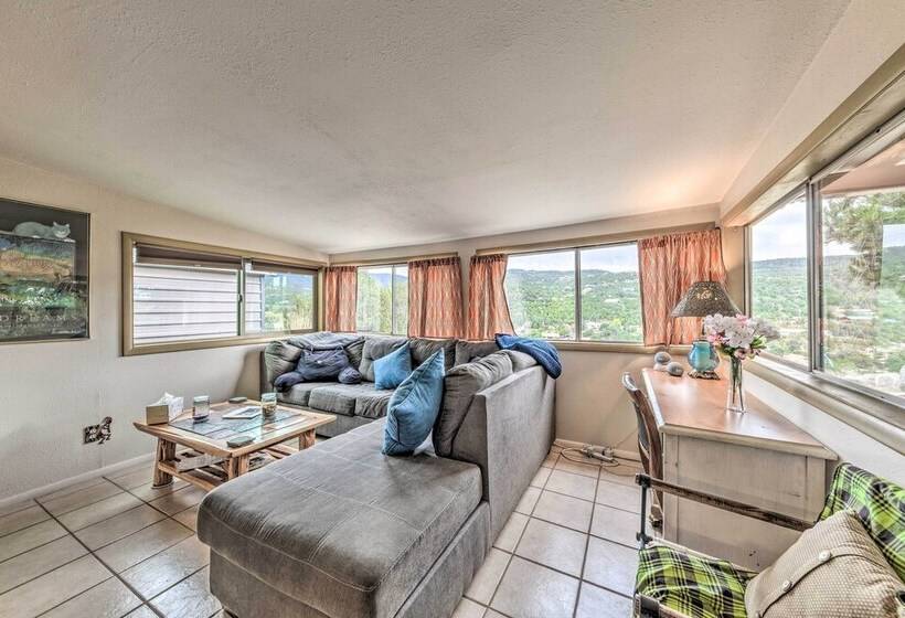 Cozy High Rolls Cottage Near Hiking Trails!