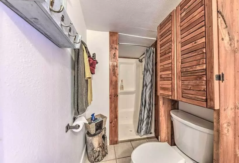 Cozy High Rolls Cottage Near Hiking Trails!