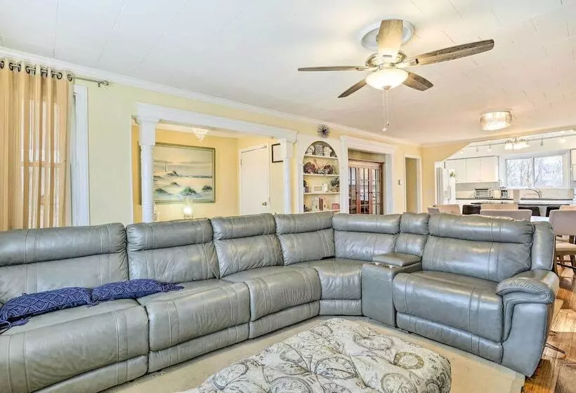 Family Vacation Rental: 18 Mi To Philadelphia