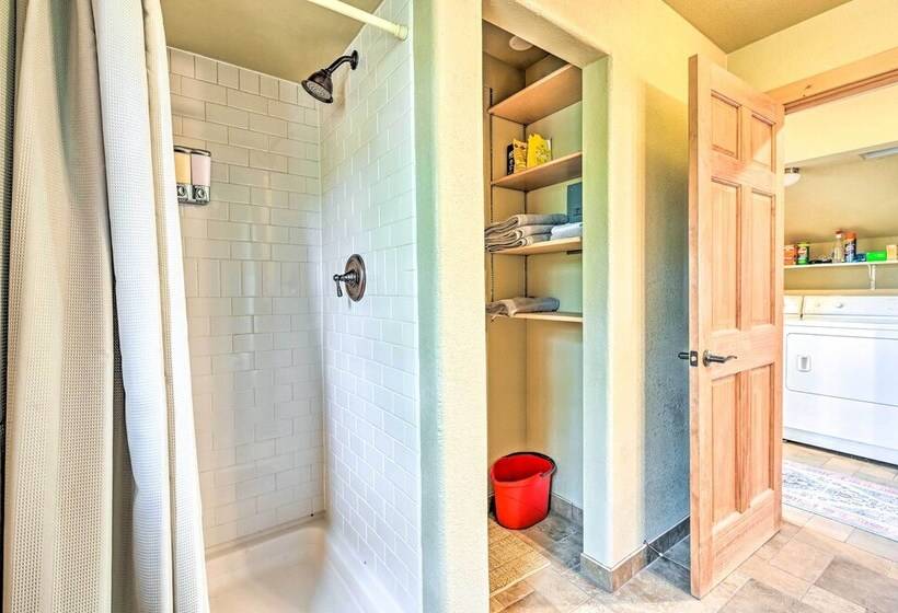 Gorgeous Payson Vacation Home W/ Scenic Views