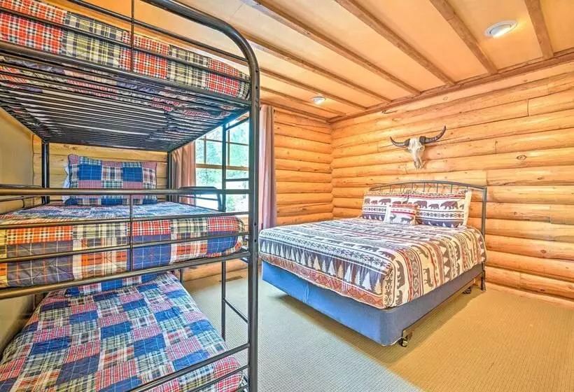 Gorgeous Payson Vacation Home W/ Scenic Views