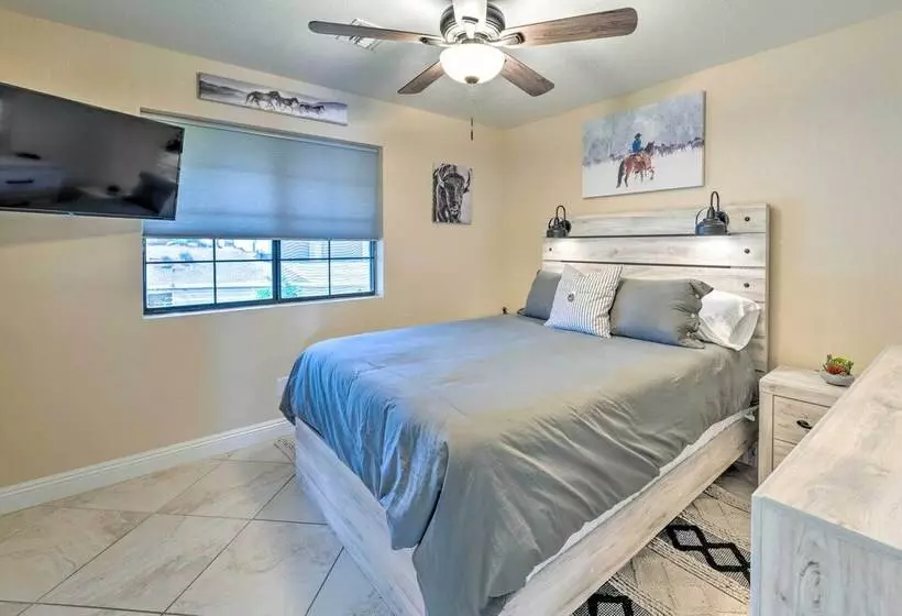 Havasu Vacation Rental W/ Private Pool & Hot Tub!