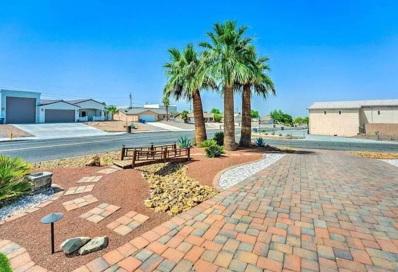Havasu Vacation Rental W/ Private Pool & Hot Tub!