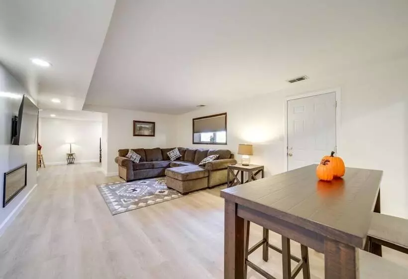 Inviting Waynesville Home Near Main St Shops