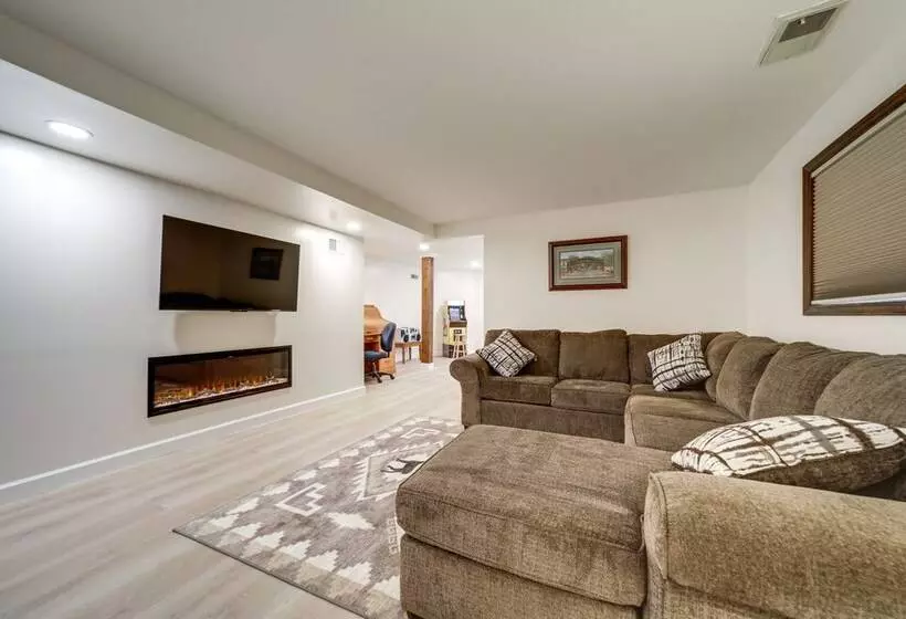 Inviting Waynesville Home Near Main St Shops