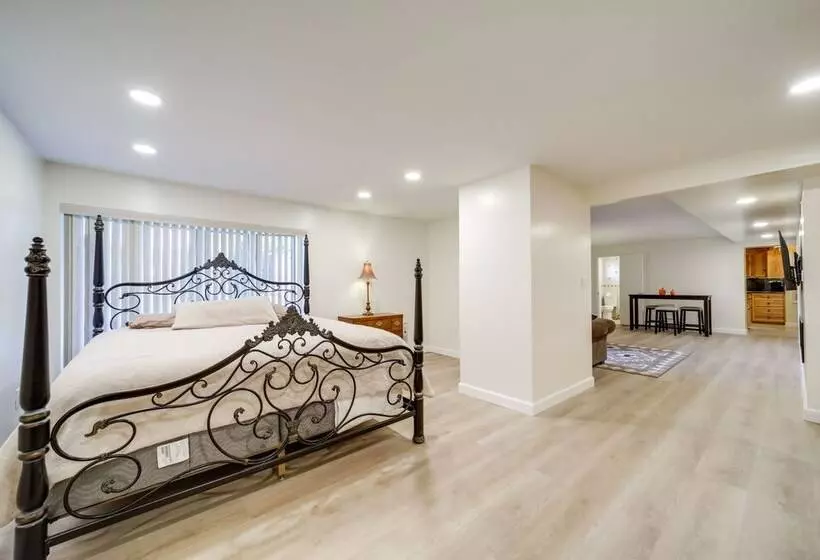 Inviting Waynesville Home Near Main St Shops