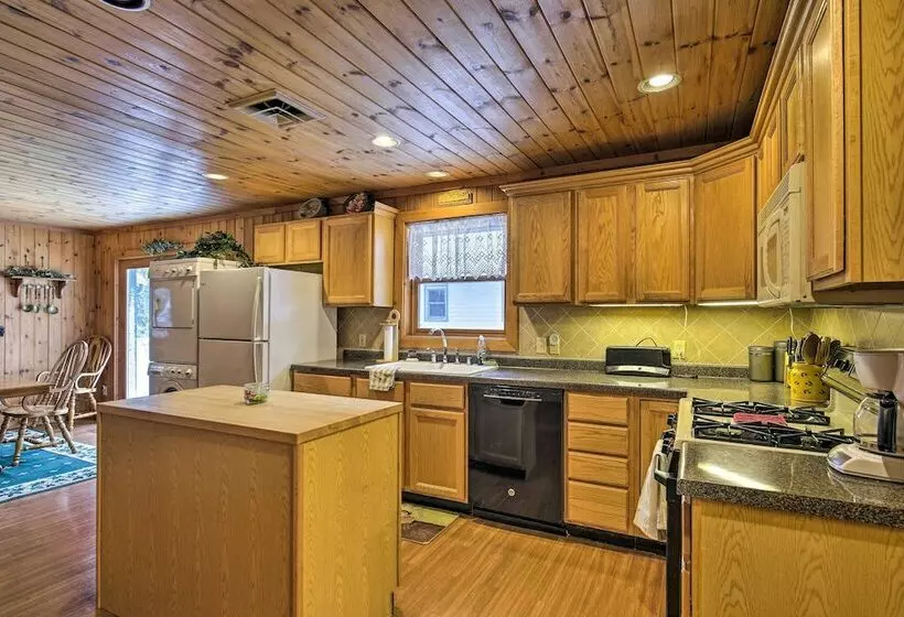 Lakefront Escape W/ Fishing Pier & Snowmobiling!