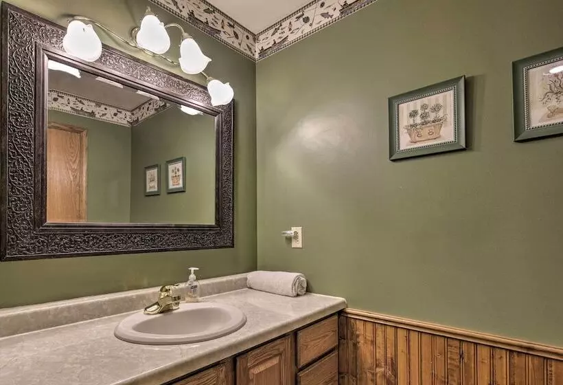 Lakefront Escape W/ Fishing Pier & Snowmobiling!