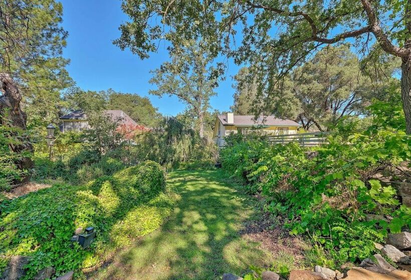 Lavish Sonora Suite On 10 Acres W/ Shared Pool!