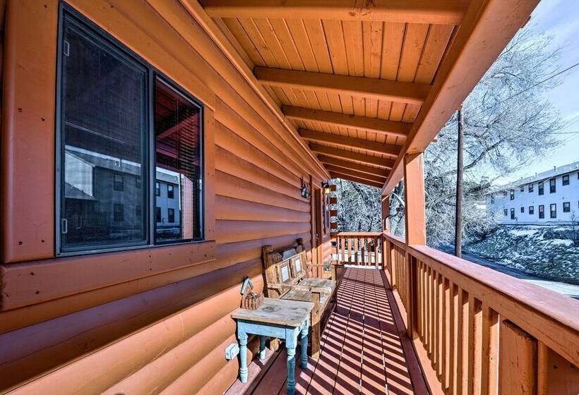 Pet Friendly Cloudcroft Cabin: Walk To Shop, Food