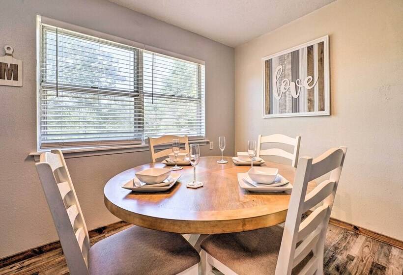 Broken Bow Vacation Rental Home W/ Private Hot Tub