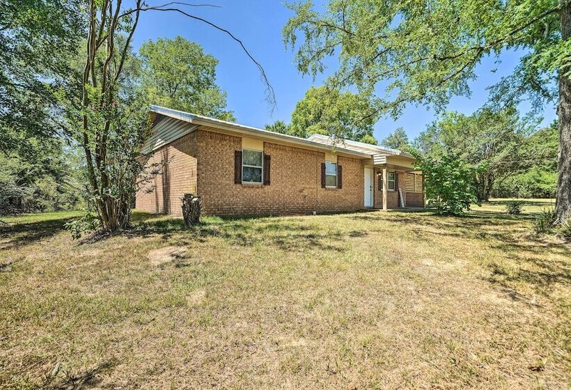 Broken Bow Vacation Rental Home W/ Private Hot Tub