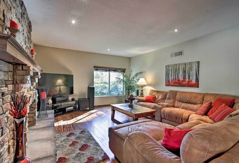 Red Mountain Mesa Oasis: Pool, Bar & Game Room!