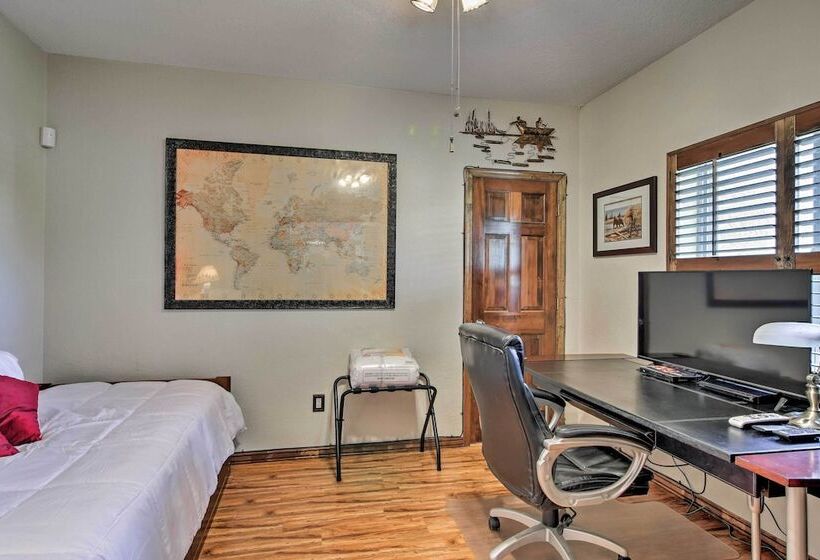 Red Mountain Mesa Oasis: Pool, Bar & Game Room!