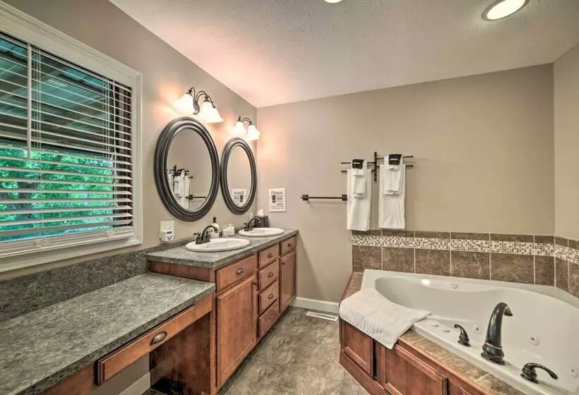 Lakefront  Rest Ashored  Home W/ Private Dock!