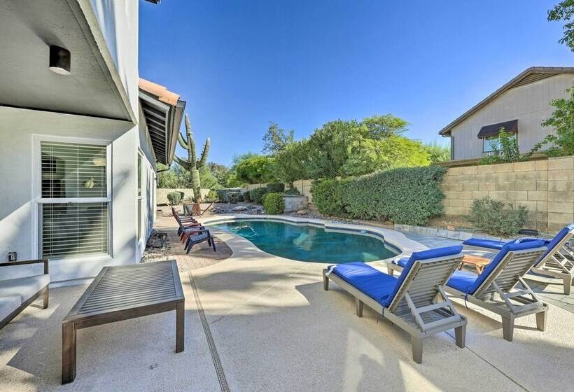 Scottsdale Oasis W/ Pool & Putting Green!