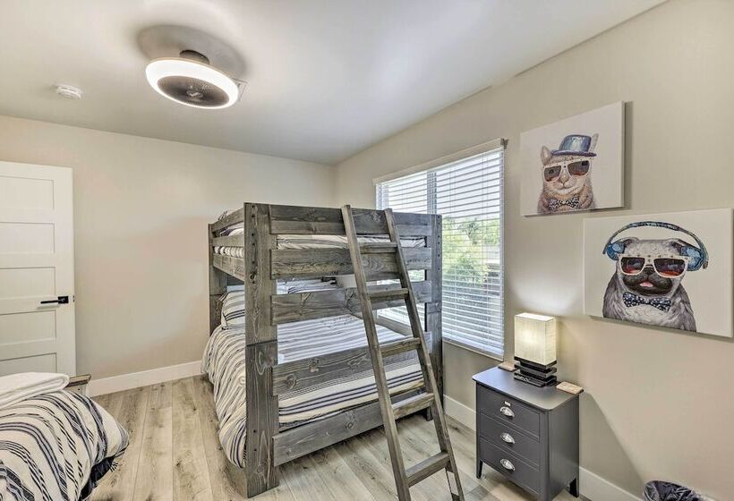 Scottsdale Oasis W/ Pool & Putting Green!