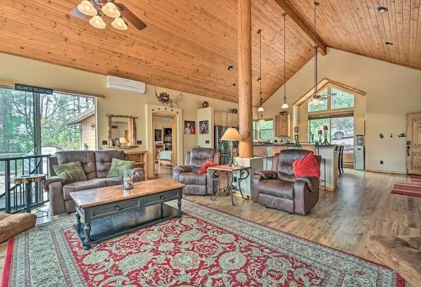 Fire Pit, Deck & Grill: Serene Prescott Cabin!