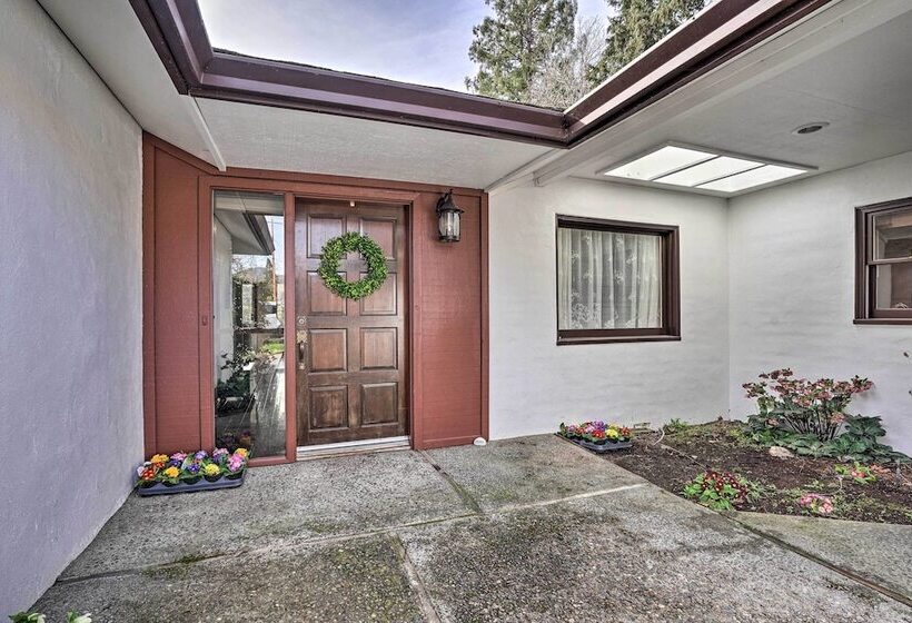 Serene Riverfront Escape W/ Hot Tub & Views!