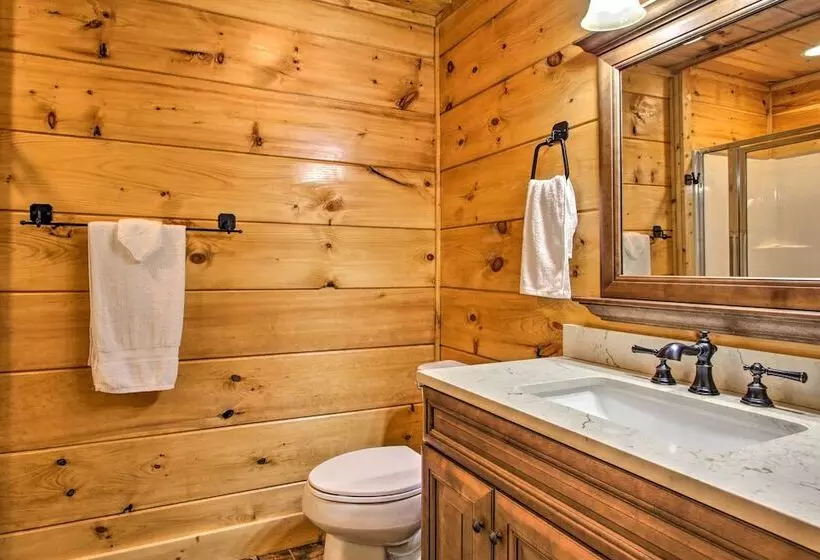 Smoky Mountain Cabin ~ 5 Mi To Pigeon Forge