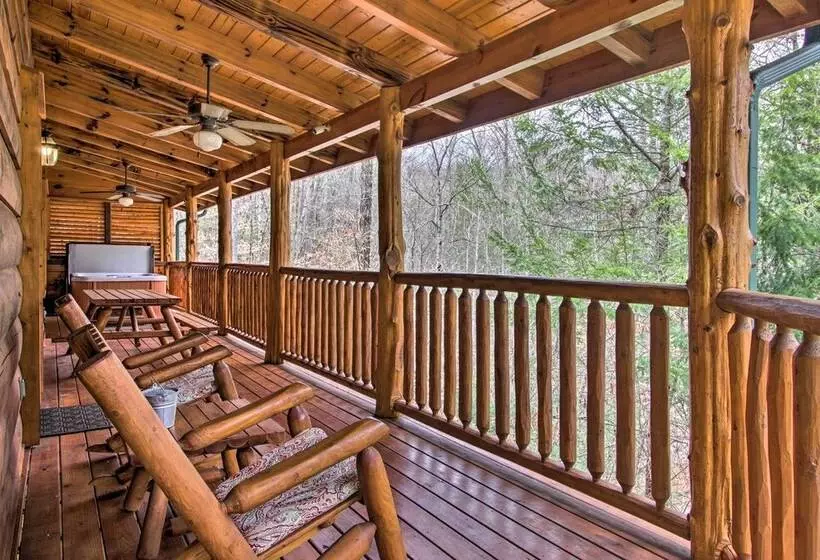 Smoky Mountain Cabin ~ 5 Mi To Pigeon Forge