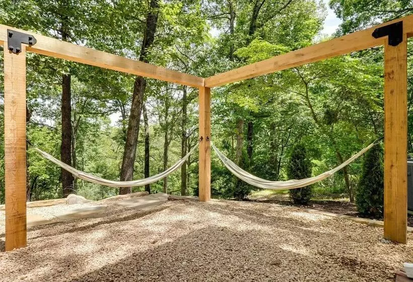 Spacious Home On Beaver Lake W/ Deck & Fire Pit!