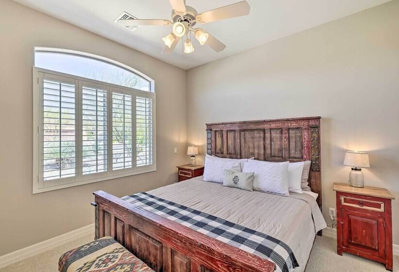 Stunning Cave Creek Home W/ Infinity Pool!